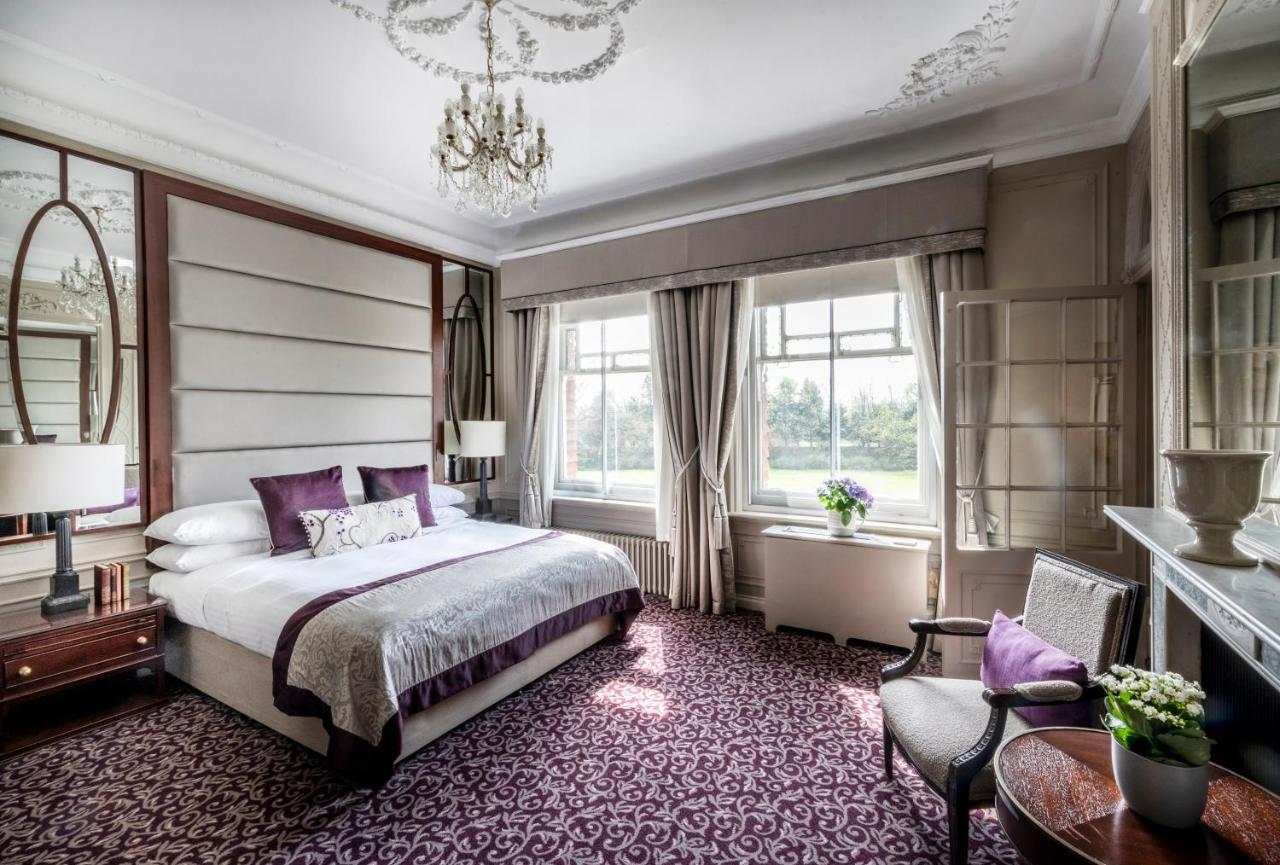 Woodlands Park Hotel Cobham  Zewnętrze zdjęcie