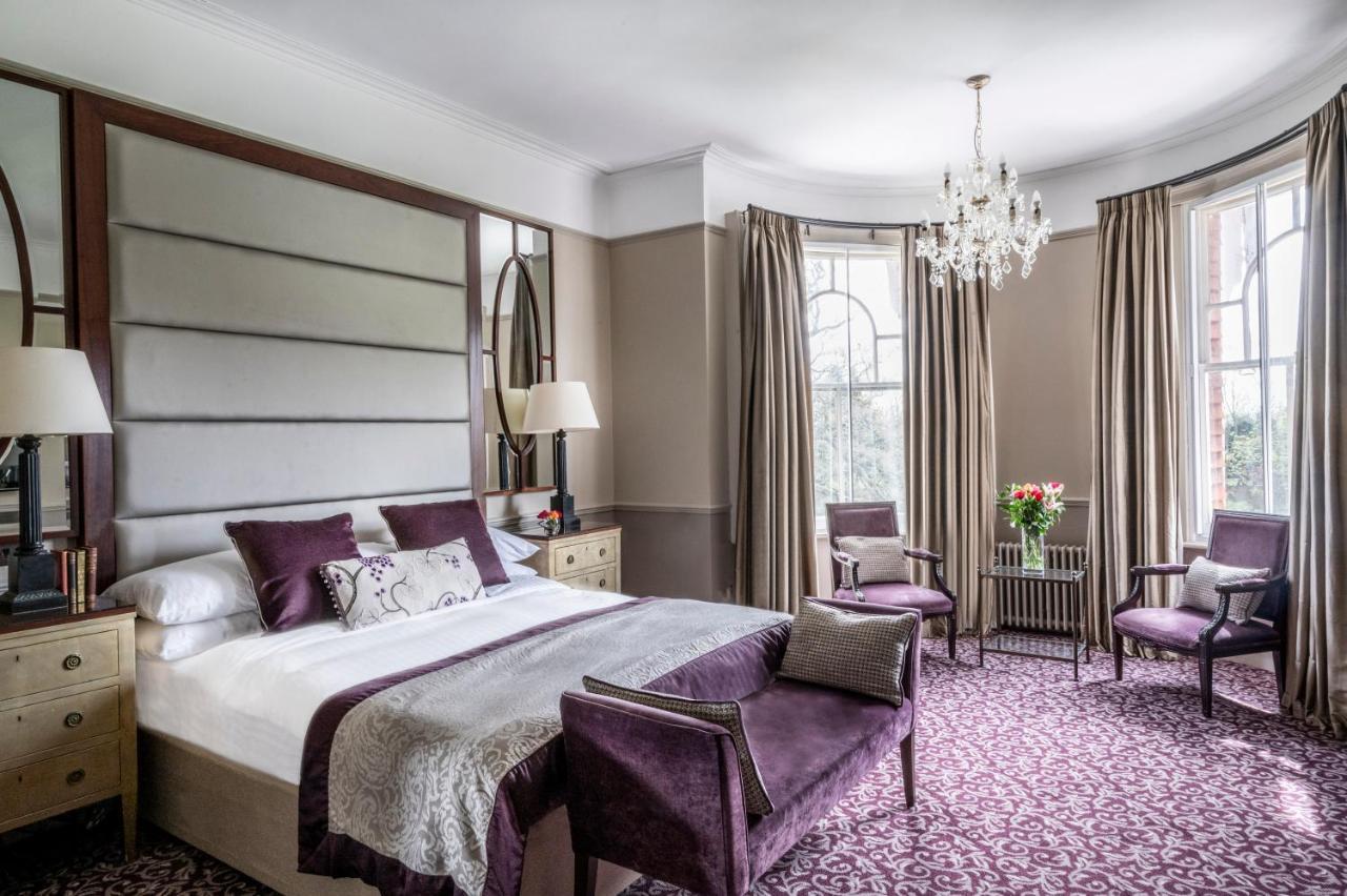 Woodlands Park Hotel Cobham  Zewnętrze zdjęcie